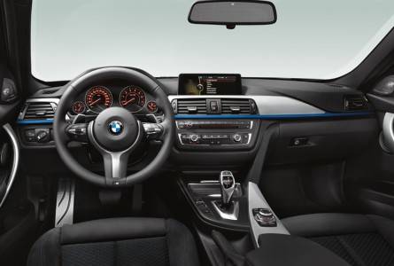 BMW 328i　M Sportのインテリア　画像
