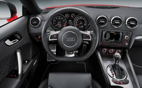 Audi TT RSプラス クーペの画像