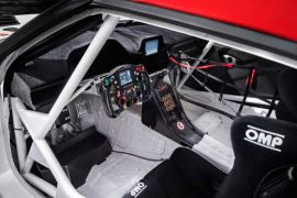 ジュネーブモーターショー　トヨタ　GR Supra Racing Concept　コックピット