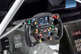 ジュネーブモーターショー　トヨタ　GR Supra Racing Concept　ステアリング