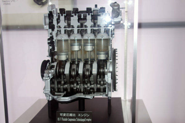 人とくるまのテクノロジー展2018横浜　日産　VCエンジン　可変圧縮比エンジン