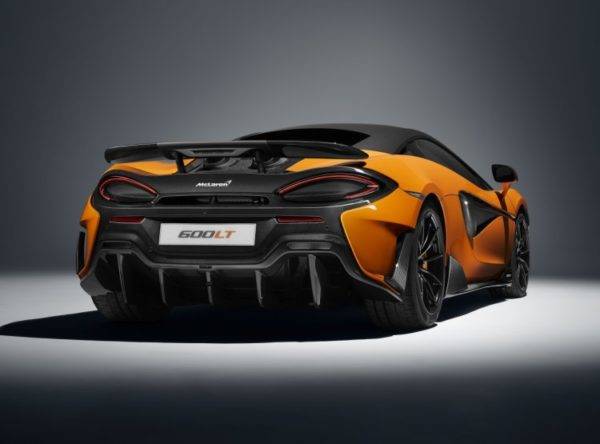 McLaren 600LT リア