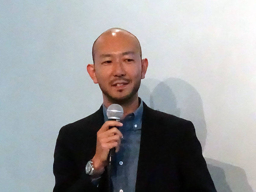 CaaSプラットフォーム推進責任者の天野博之氏がプレゼンテーションを行なった