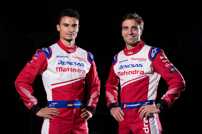 マヒンドラ・レーシングのドライバー、パスカル・ウェーレイン選手（左）とジェローム・ダンブロジオ選手