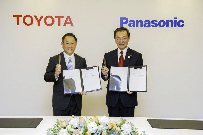 2017年12月にトヨタ、パナソニックは角型電池で協業することに合意