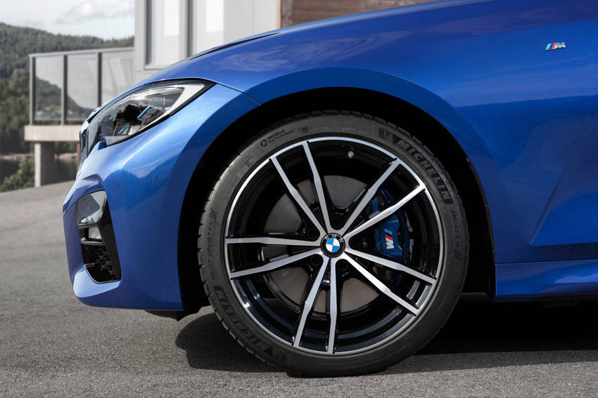 BMW 新型「3シリーズ」 プレ・オーダー 受付開始
