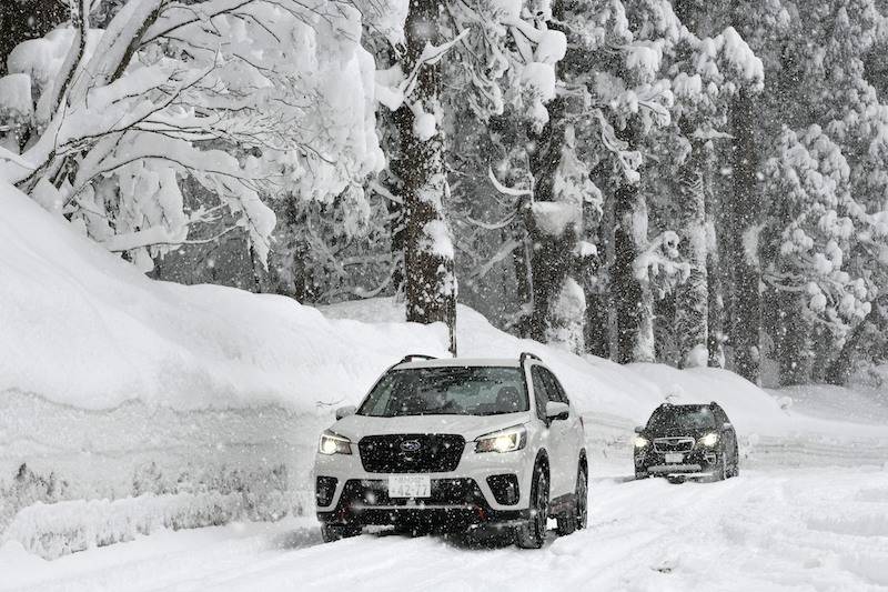 スバル AWDの走破力を実感するリアルワールドの雪上テストドライブ