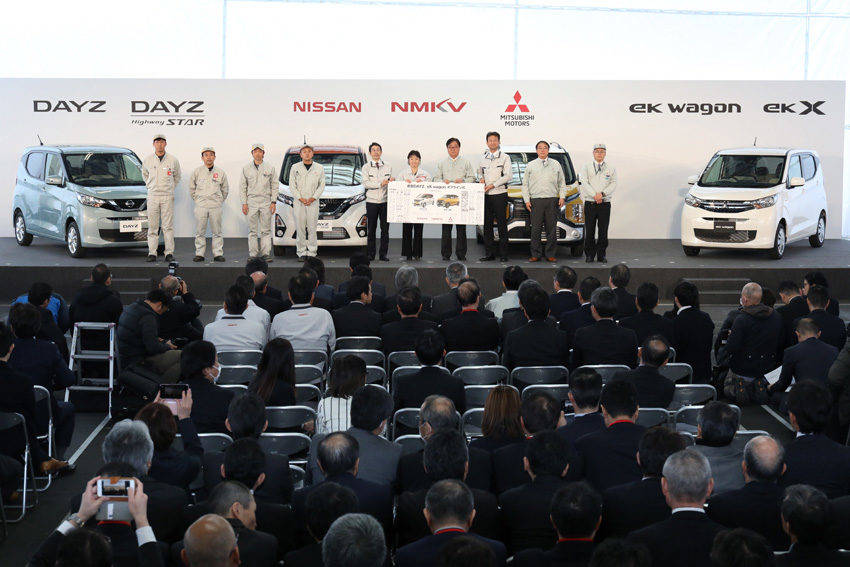 日産・三菱、新開発の軽自動車ハイトワゴンがオフライン 3月下旬に正式発売