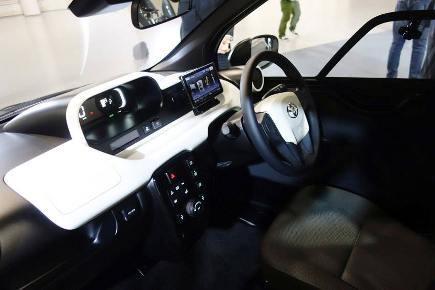 【東京モーターショー2019】トヨタ 市販予定の「超小型EV」出展