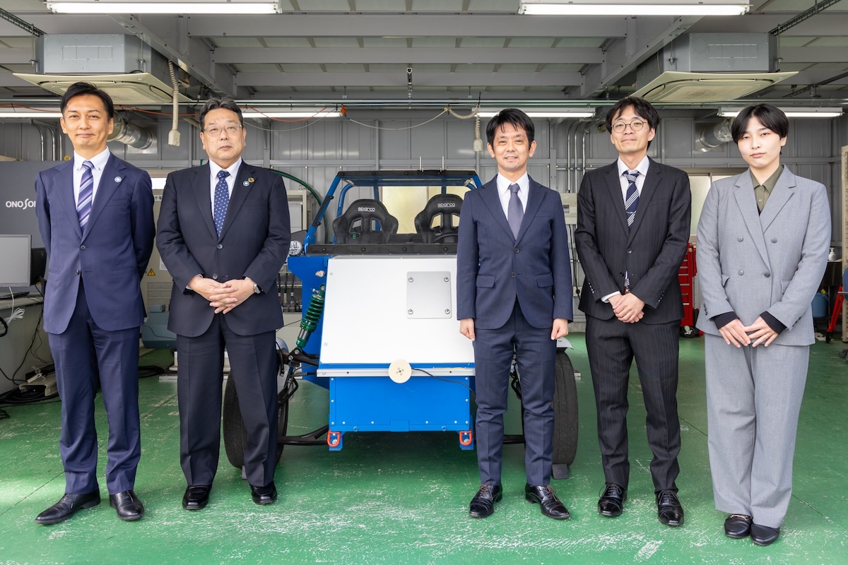 小野測器と東大研究室の産学連携が進める「電動モータの振動制御」はEV開発の次なる課題に向けた取り組みだった