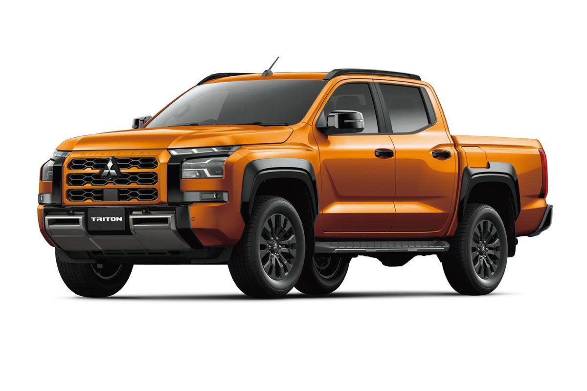 【三菱】トライトンGSRモノグレードになって乗り心地、ハンドリング性能の向上、快適装備の追加