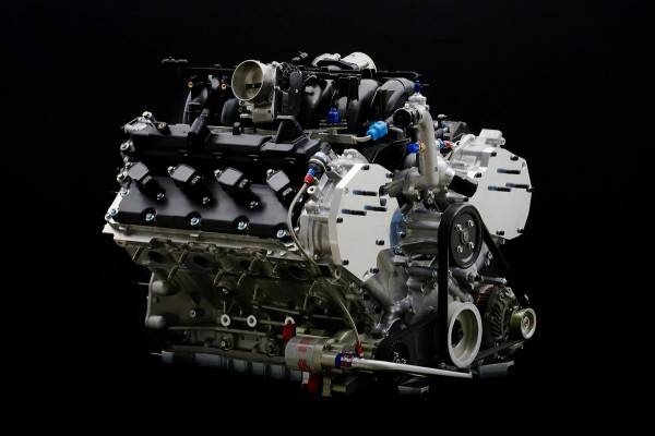 LMP3用のVK50型エンジン