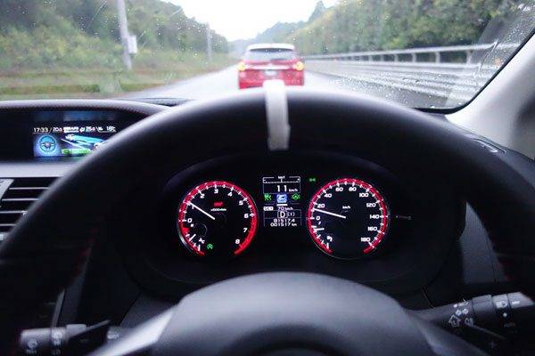 スバル 「アイサイトver3」がさらに進化 全車速追従機能は、渋滞時でも完全追従
