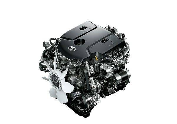 トヨタ　ハイラックス　2GD-FTV　2.4Lディーゼルエンジン