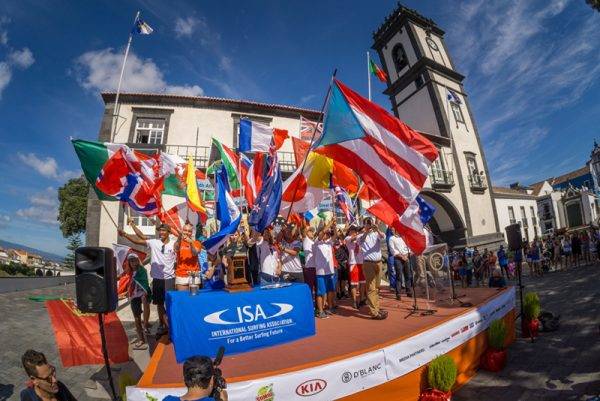 東洋ゴム　2017 VISSLA ISA World Junior Surfing Championshipに協賛