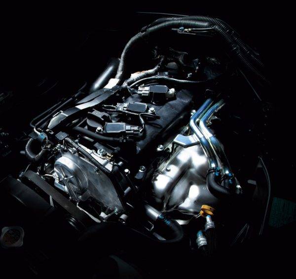日産　NV350キャラバン　2.5Lガソリンエンジン　4WD　QR25DE型エンジン