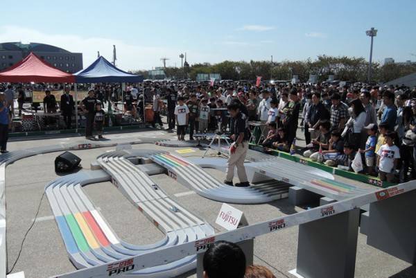 27日には「ミニ四駆ジャパンカップ2015東京大会3」も同時開催される